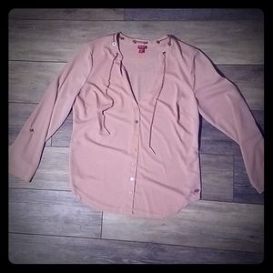 Pink top with rose gold chain